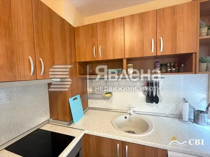 Apartment, 2-room, 76 m², in Varna. Photo 2 of 15. Varna, Black Sea, Bulgaria. Cheap Beach Holiday.
