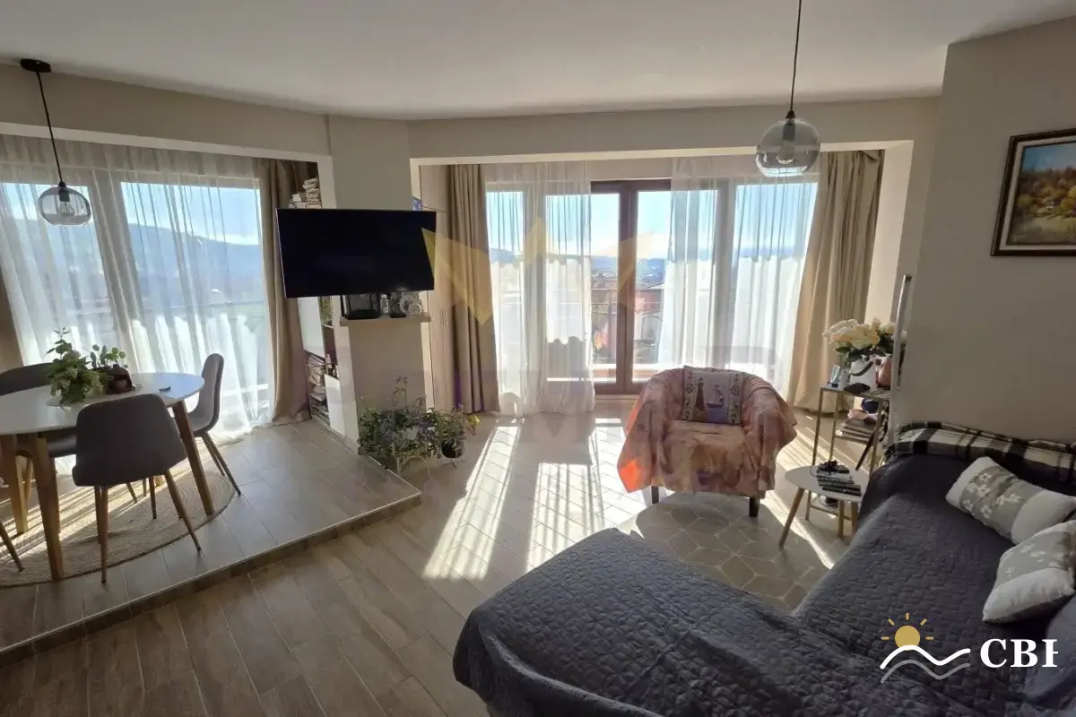 Apartment, 2-room, 60 m², in Vinitsa. Photo 2 of 8. Vinitsa, Black Sea, Bulgaria. Cheap Beach Holiday.