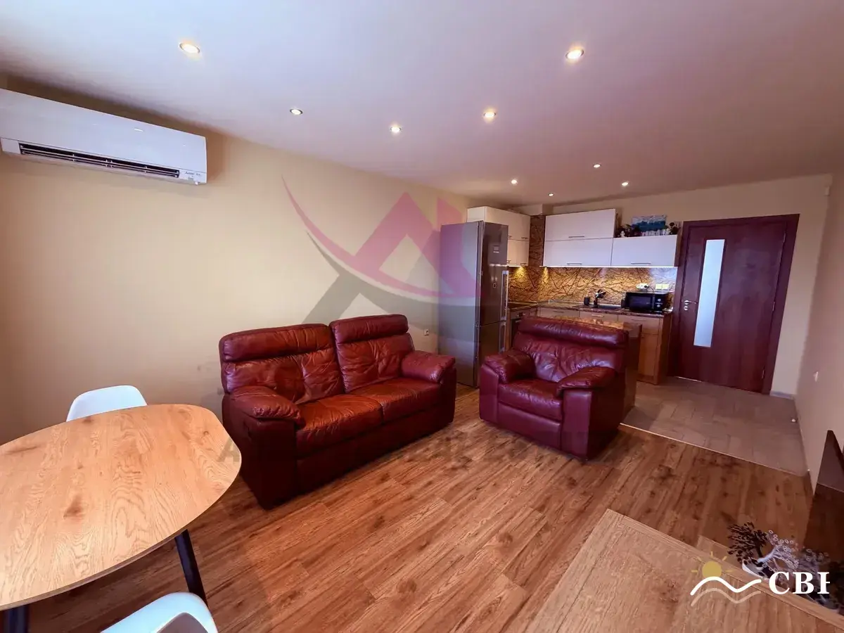 Apartment, 3-room, 75 m², in Varna. Photo 6 of 14. Varna, Black Sea, Bulgaria. Cheap Beach Holiday.