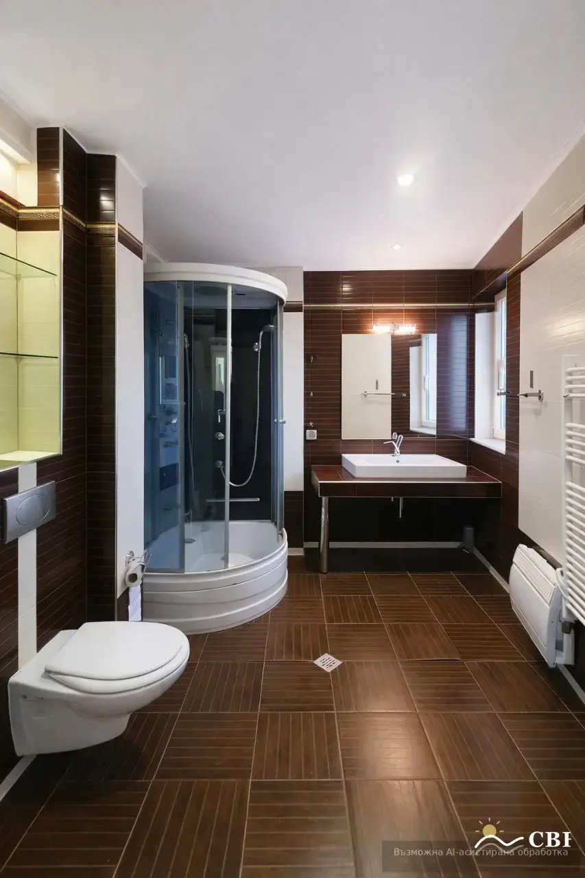 Apartment, 3-room, 140 m², in Varna. Photo 7 of 8. Varna, Black Sea, Bulgaria. Cheap Beach Holiday.