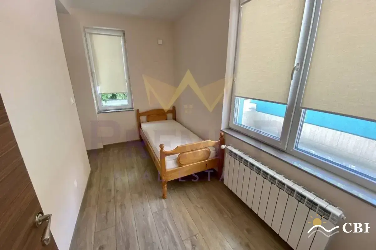 Apartment, 3-room, 75 m², in Varna. Photo 7 of 12. Varna, Black Sea, Bulgaria. Cheap Beach Holiday.