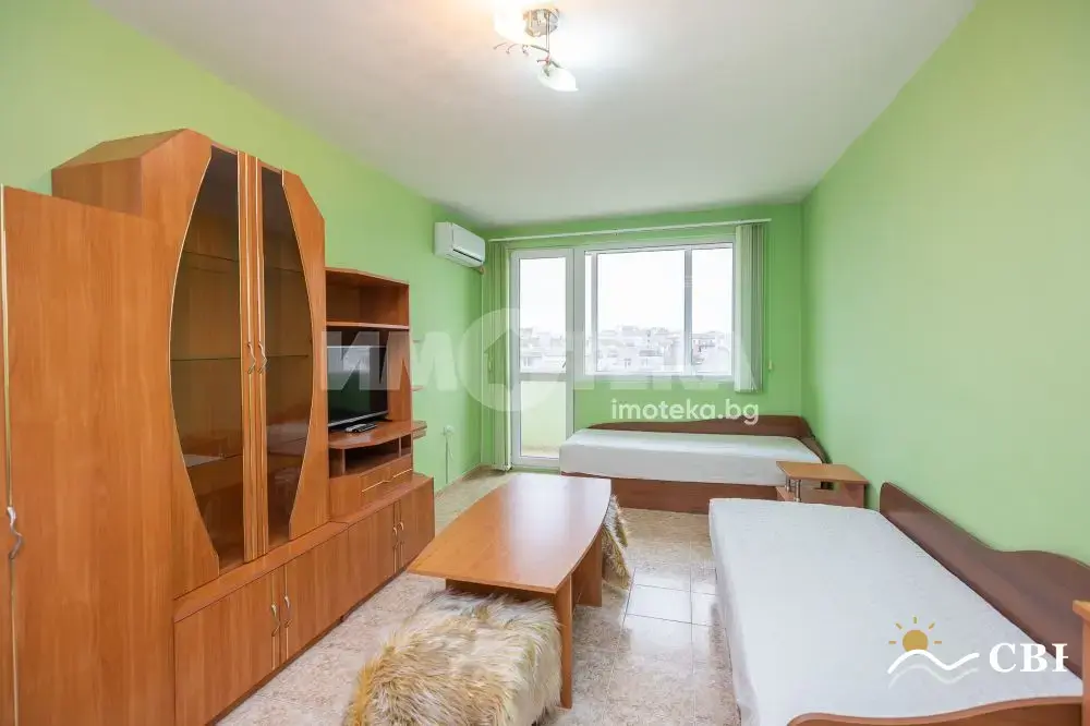 Apartment, 3-room, 61 m², in Varna. Photo 9 of 11. Varna, Black Sea, Bulgaria. Cheap Beach Holiday.