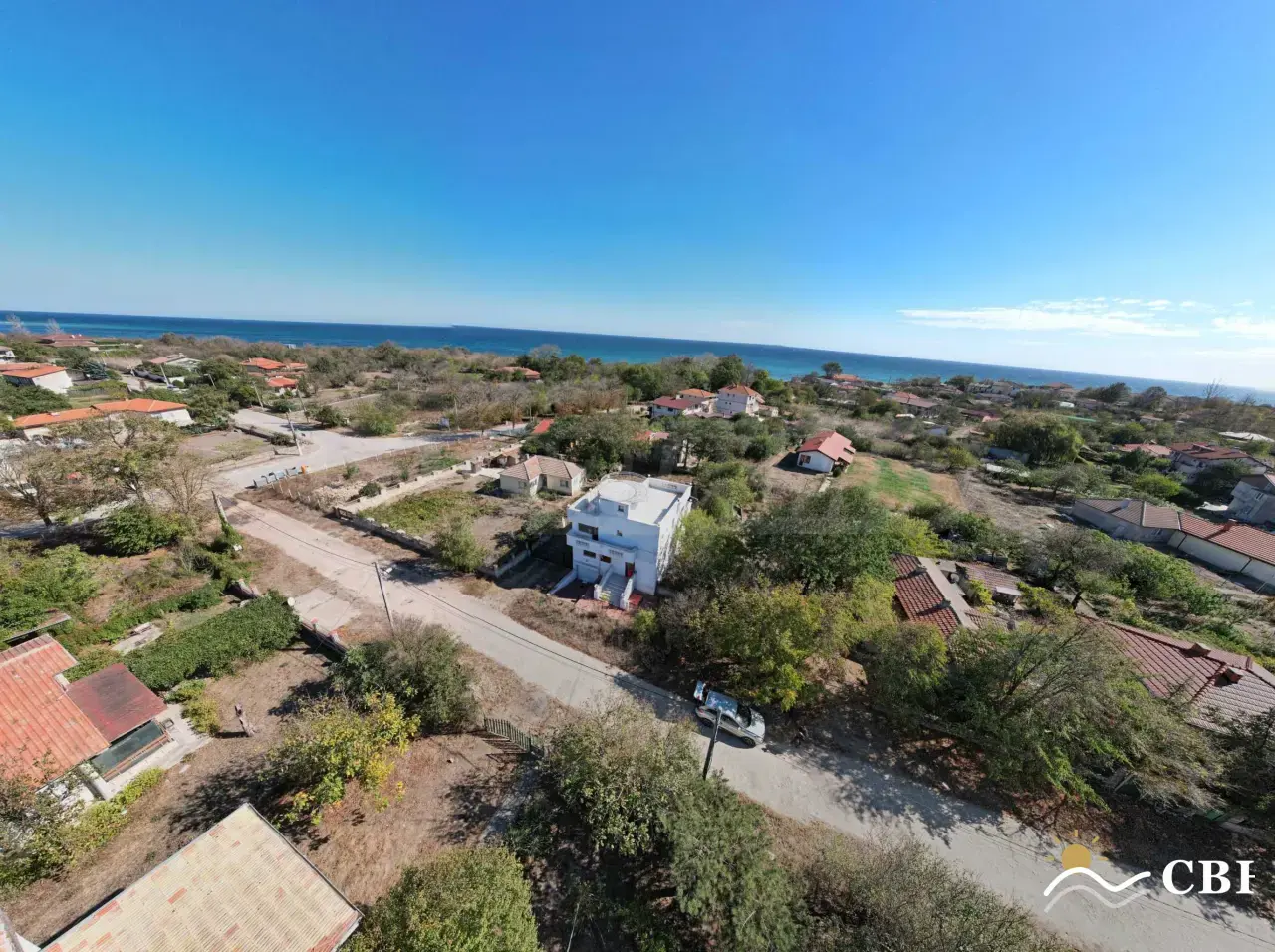 House, 11-room, 323 m², in Krapets. Photo 5 of 15. Krapets, Black Sea, Bulgaria. Cheap Beach Holiday.