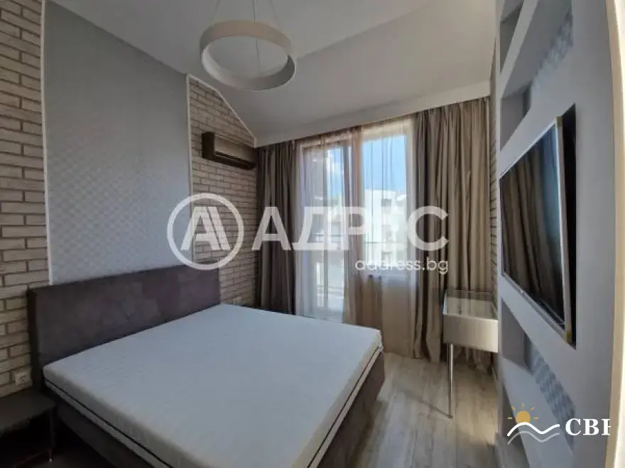Apartment, 3-room, 150 m², in Varna. Photo 6 of 13. Varna, Black Sea, Bulgaria. Cheap Beach Holiday.