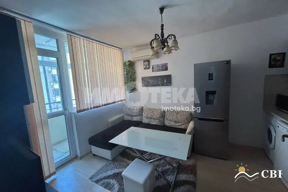 Apartment, 2-room, 50 m², in Varna. Photo 3 of 12. Varna, Black Sea, Bulgaria. Cheap Beach Holiday.