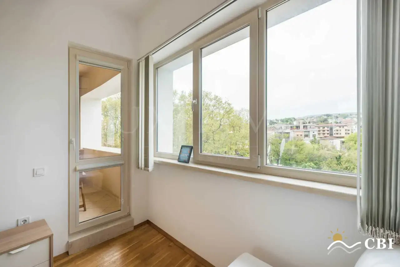 Apartment, 2-room, 60 m², in St. St. Konstantin and Elena. Photo 9 of 16. St. St. Konstantin and Elena, Black Sea, Bulgaria. Cheap Beach Holiday.