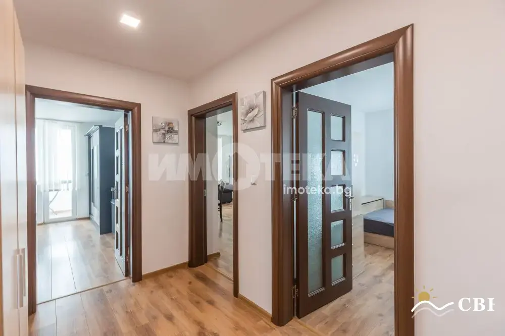 Apartment, 3-room, 80 m², in Varna. Photo 5 of 13. Varna, Black Sea, Bulgaria. Cheap Beach Holiday.