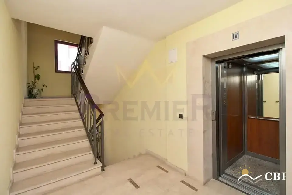Apartment, 2-room, 70 m², in Varna. Photo 9 of 10. Varna, Black Sea, Bulgaria. Cheap Beach Holiday.