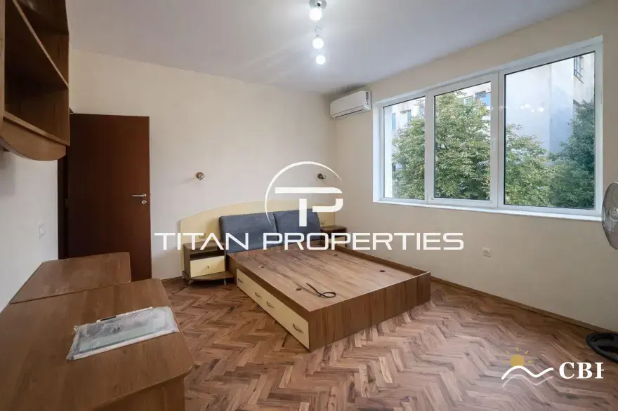 Apartment, 3-room, 100 m², in Varna. Photo 9 of 14. Varna, Black Sea, Bulgaria. Cheap Beach Holiday.