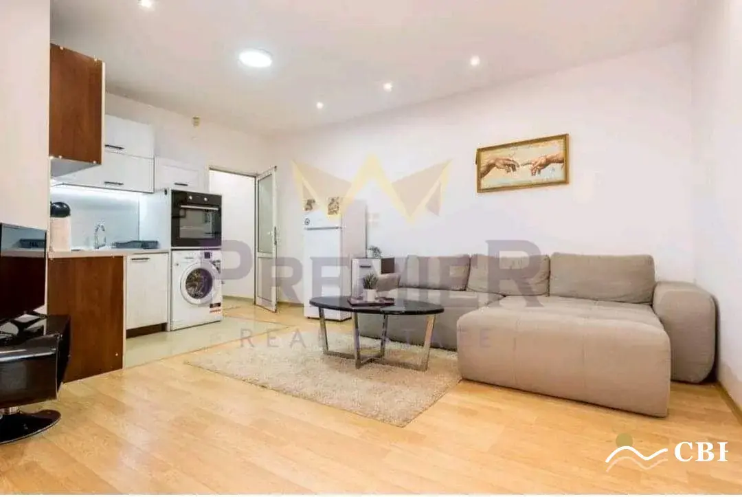 Apartment, 2-room, 70 m², in Varna. Photo 2 of 7. Varna, Black Sea, Bulgaria. Cheap Beach Holiday.