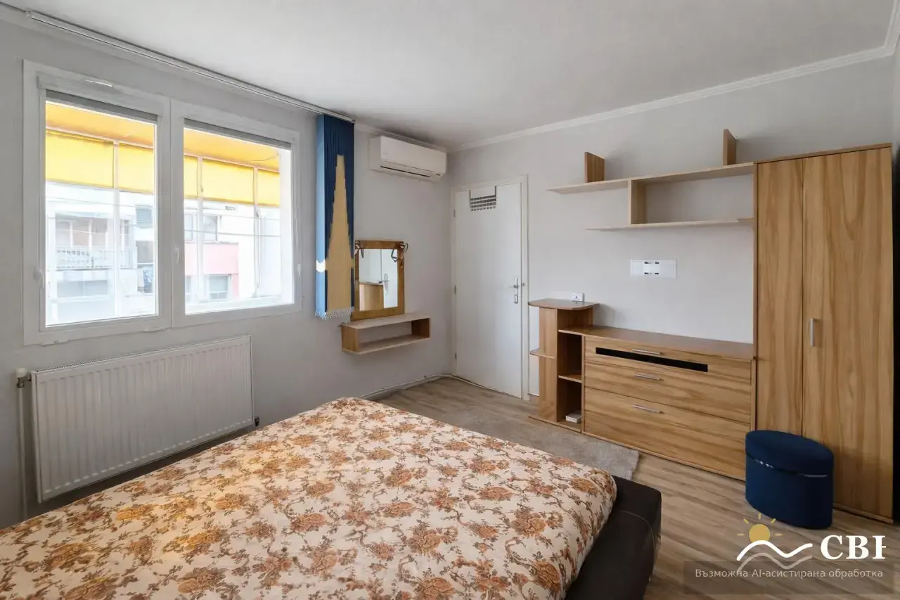 Apartment, 3-room, 90 m², in Varna. Photo 5 of 7. Varna, Black Sea, Bulgaria. Cheap Beach Holiday.