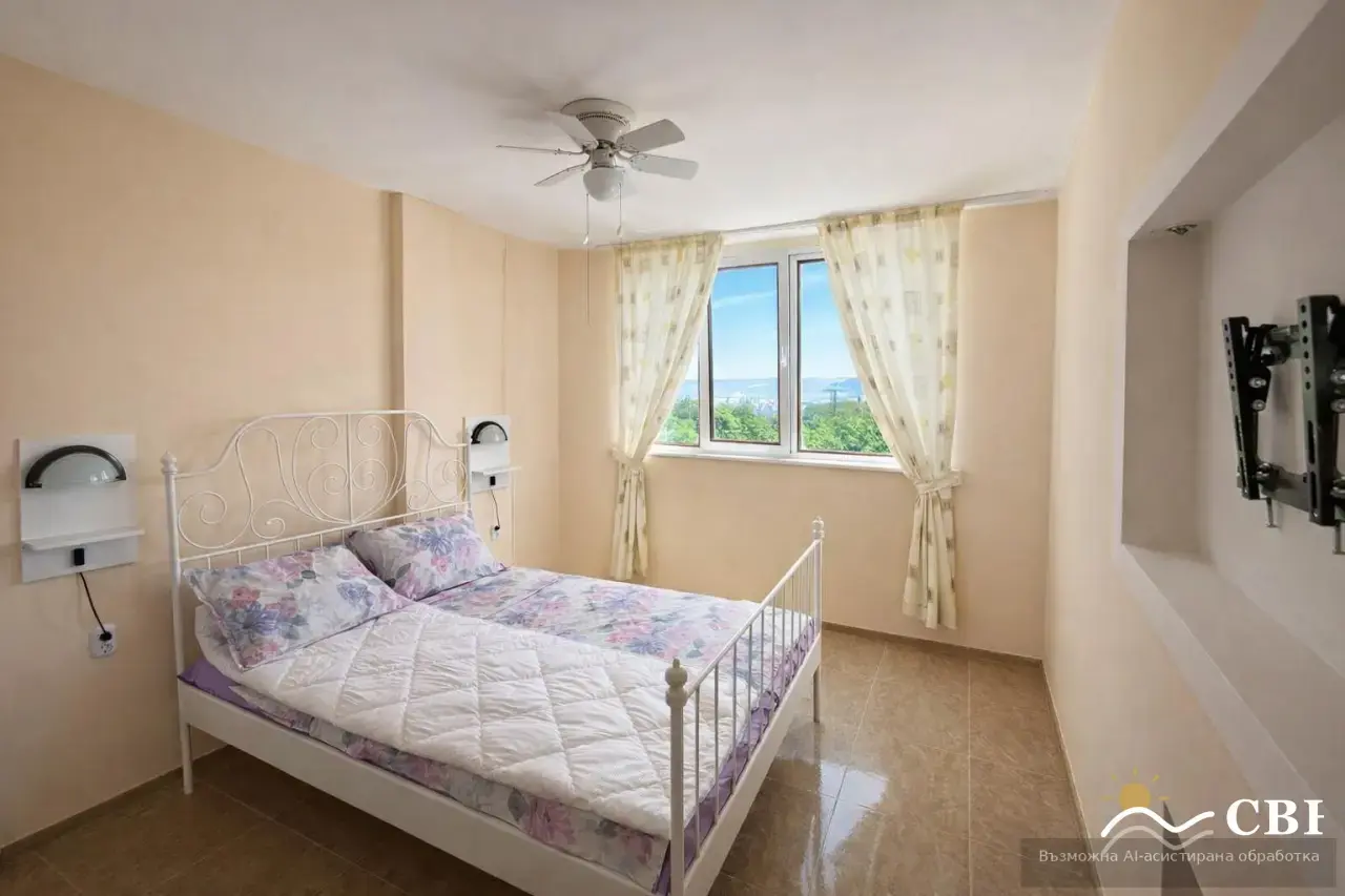 Apartment, 3-room, 80 m², in Varna. Photo 5 of 7. Varna, Black Sea, Bulgaria. Cheap Beach Holiday.