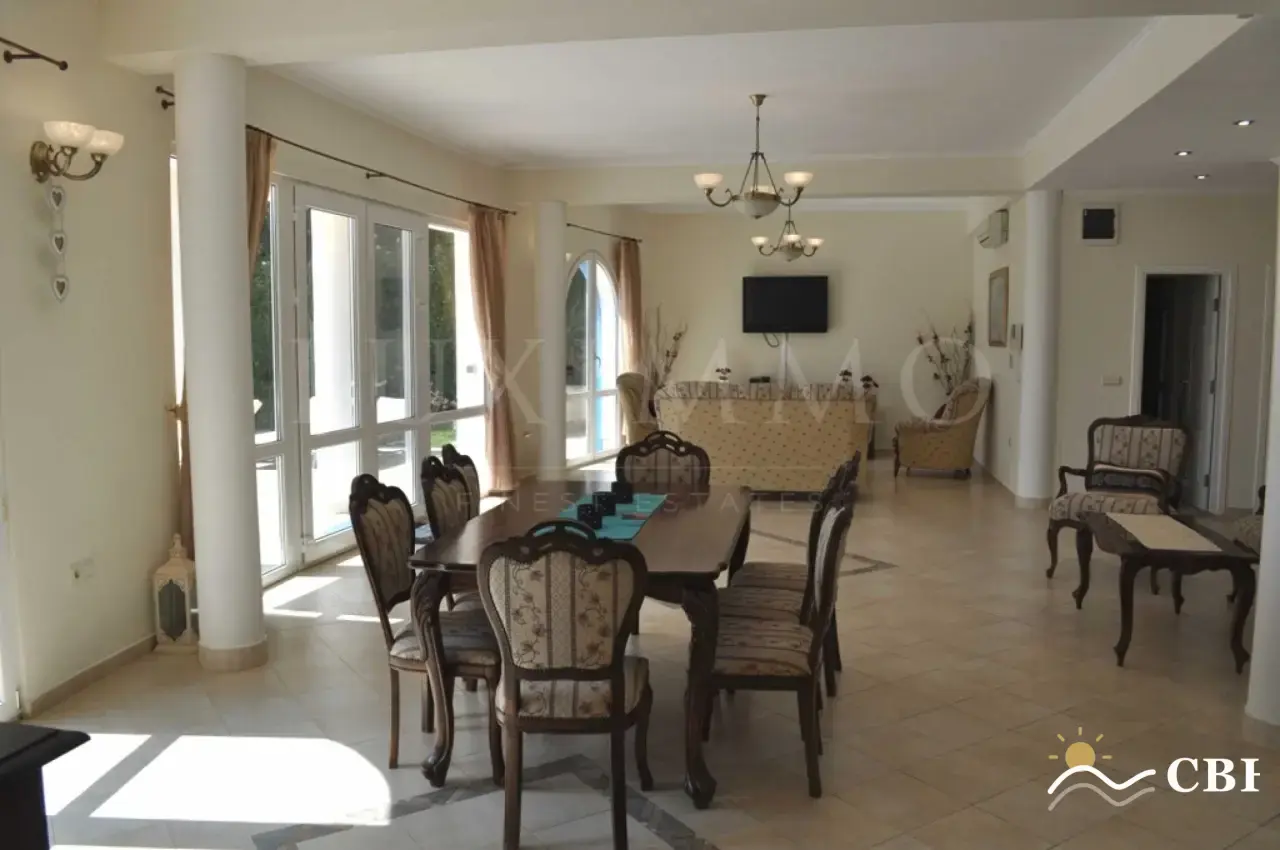 House, 1-room, 257 m², in Balchik. Photo 6 of 16. Balchik, Black Sea, Bulgaria. Cheap Beach Holiday.