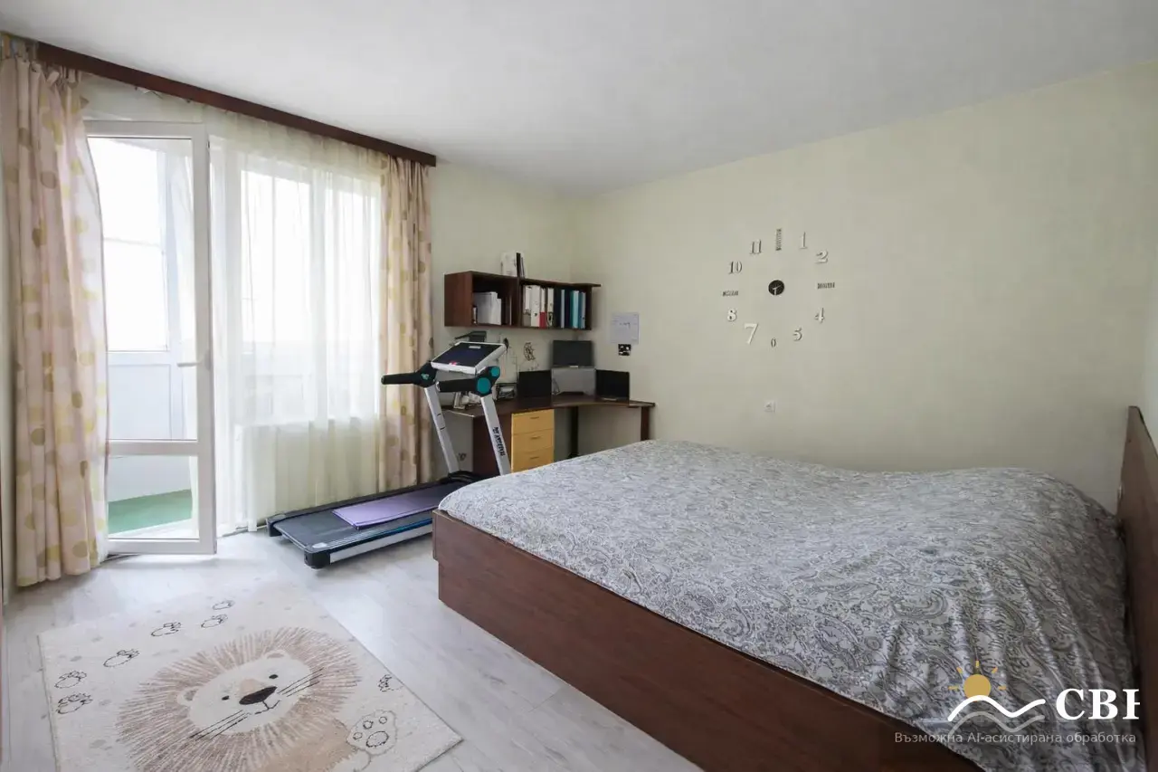 Apartment, 3-room, 65 m², in Varna. Photo 4 of 6. Varna, Black Sea, Bulgaria. Cheap Beach Holiday.