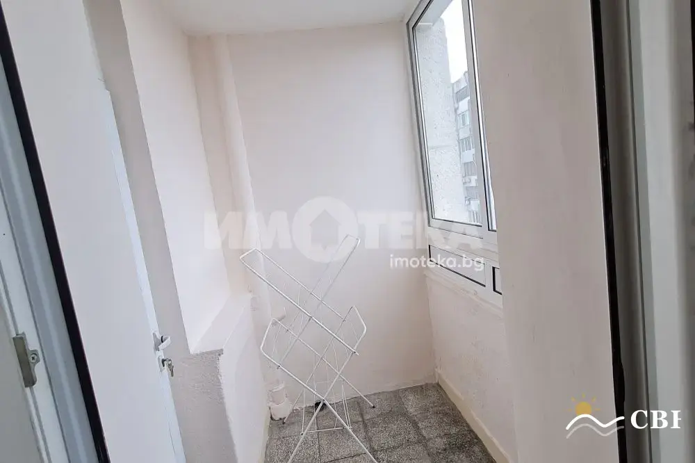 Apartment, 2-room, 50 m², in Varna. Photo 9 of 10. Varna, Black Sea, Bulgaria. Cheap Beach Holiday.