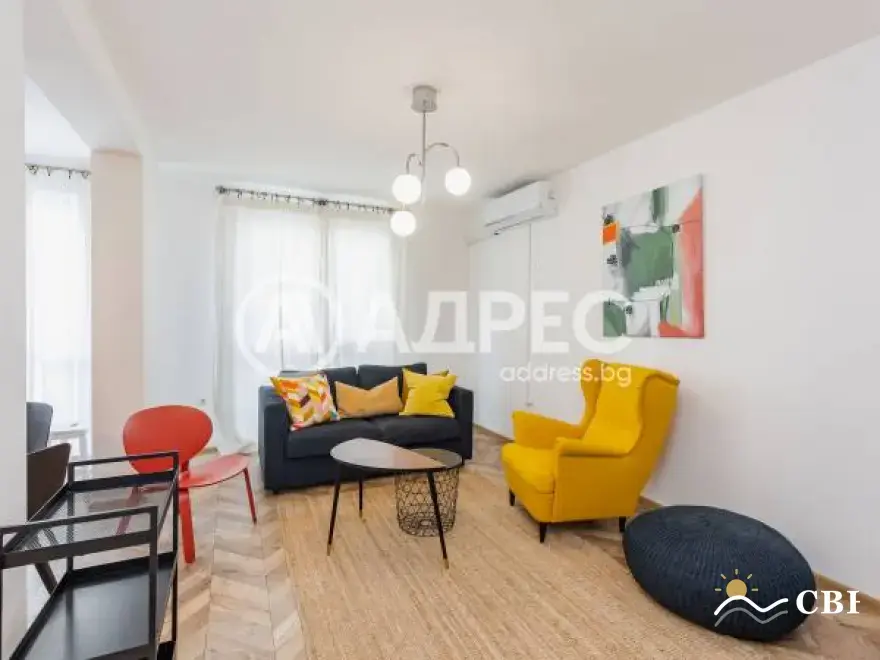 Apartment, 3-room, 110 m², in Varna. Photo 3 of 16. Varna, Black Sea, Bulgaria. Cheap Beach Holiday.
