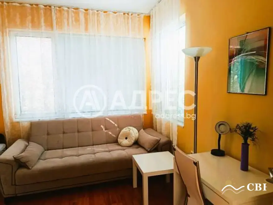 Apartment, 3-room, 75 m², in Varna. Photo 5 of 12. Varna, Black Sea, Bulgaria. Cheap Beach Holiday.