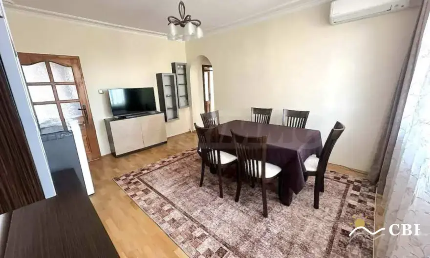 Apartment, 4-room, 100 m², in Vinitsa. Photo 1 of 16. Vinitsa, Black Sea, Bulgaria. Cheap Beach Holiday.