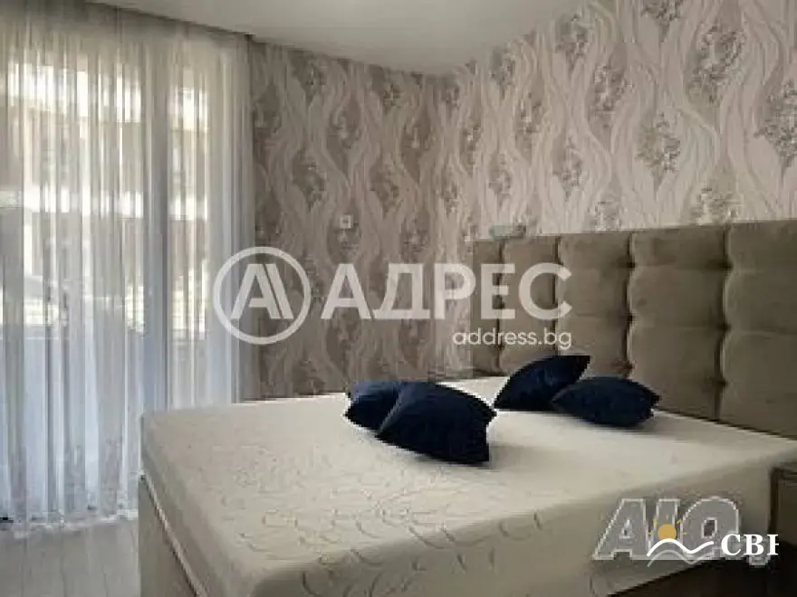 Apartment, 2-room, 80 m², in Sarafovo. Photo 2 of 10. Sarafovo, Black Sea, Bulgaria. Cheap Beach Holiday.