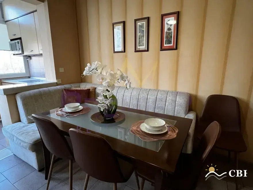 Apartment, 3-room, 80 m², in Varna. Photo 9 of 16. Varna, Black Sea, Bulgaria. Cheap Beach Holiday.