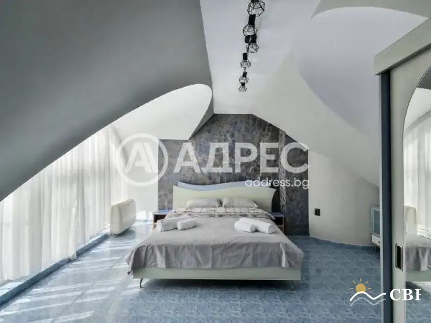 Apartment, 1-room, 250 m², in Varna. Photo 7 of 16. Varna, Black Sea, Bulgaria. Cheap Beach Holiday.