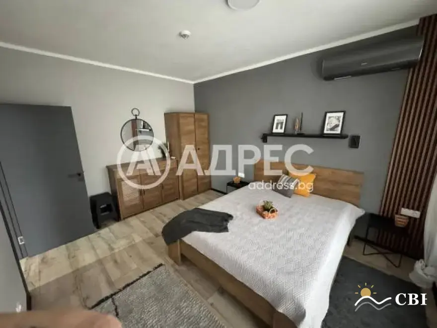 Apartment, 2-room, 75 m², in Burgas. Photo 7 of 14. Burgas, Black Sea, Bulgaria. Cheap Beach Holiday.
