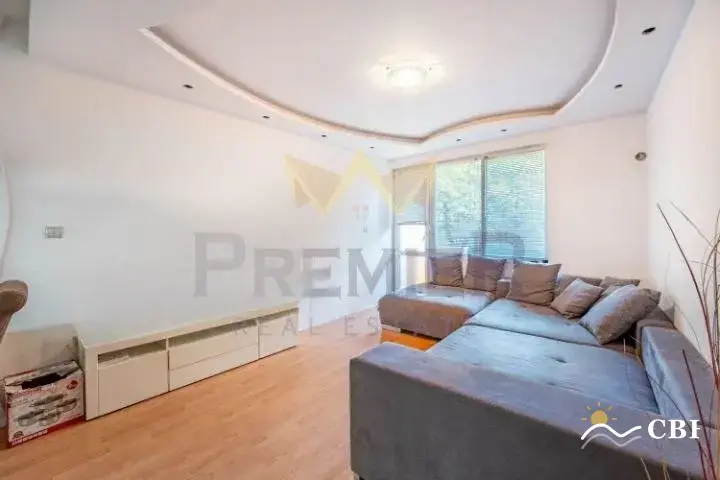 Apartment, 3-room, 112 m², in Varna. Photo 2 of 8. Varna, Black Sea, Bulgaria. Cheap Beach Holiday.