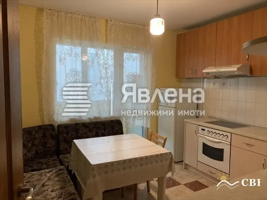 Apartment, 3-room, 70 m², in Varna. Photo 3 of 9. Varna, Black Sea, Bulgaria. Cheap Beach Holiday.