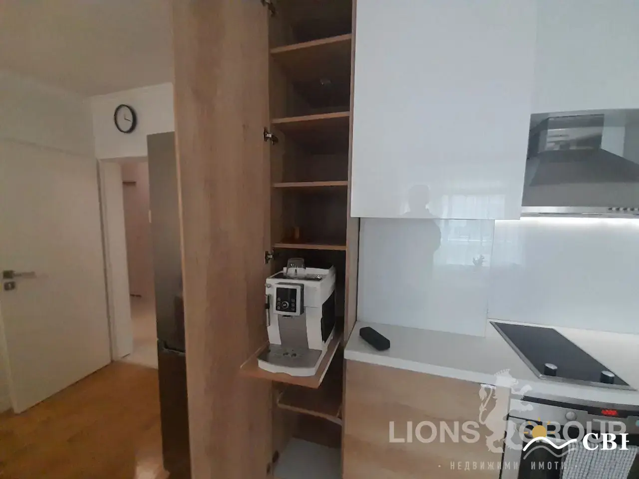 Apartment, 3-room, 80 m², in Varna. Photo 4 of 16. Varna, Black Sea, Bulgaria. Cheap Beach Holiday.