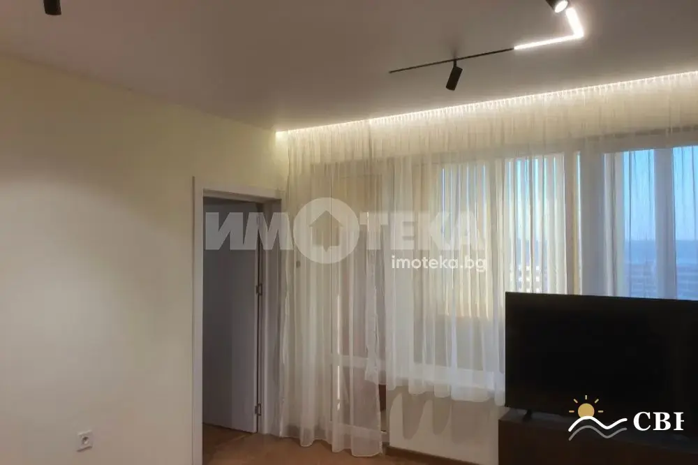 Apartment, 3-room, 60 m², in Varna. Photo 8 of 11. Varna, Black Sea, Bulgaria. Cheap Beach Holiday.