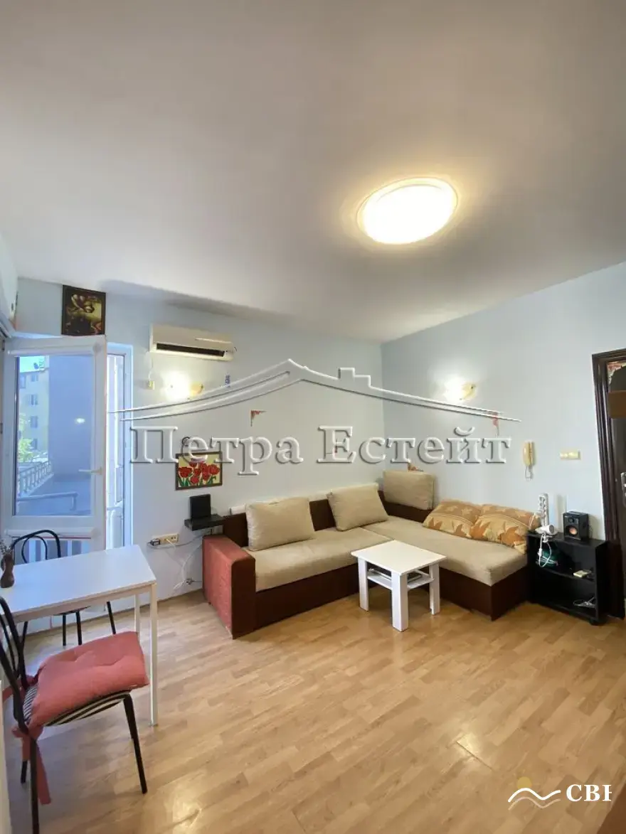 Apartment, 1-room, 45 m², in Varna. Photo 3 of 14. Varna, Black Sea, Bulgaria. Cheap Beach Holiday.