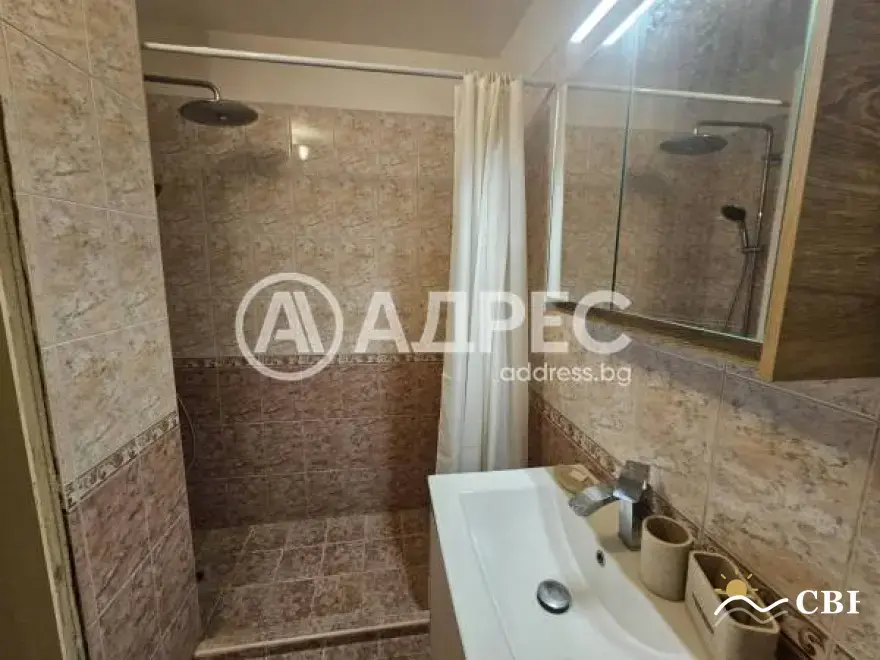 Apartment, 2-room, 70 m², in Varna. Photo 8 of 9. Varna, Black Sea, Bulgaria. Cheap Beach Holiday.