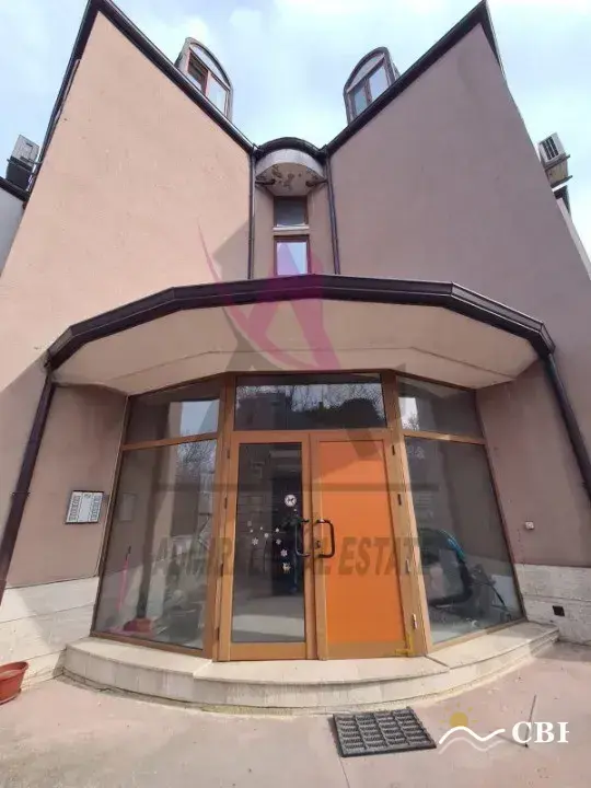 Apartment, 2-room, 65 m², in St. St. Konstantin and Elena. Photo 6 of 7. St. St. Konstantin and Elena, Black Sea, Bulgaria. Cheap Beach Holiday.