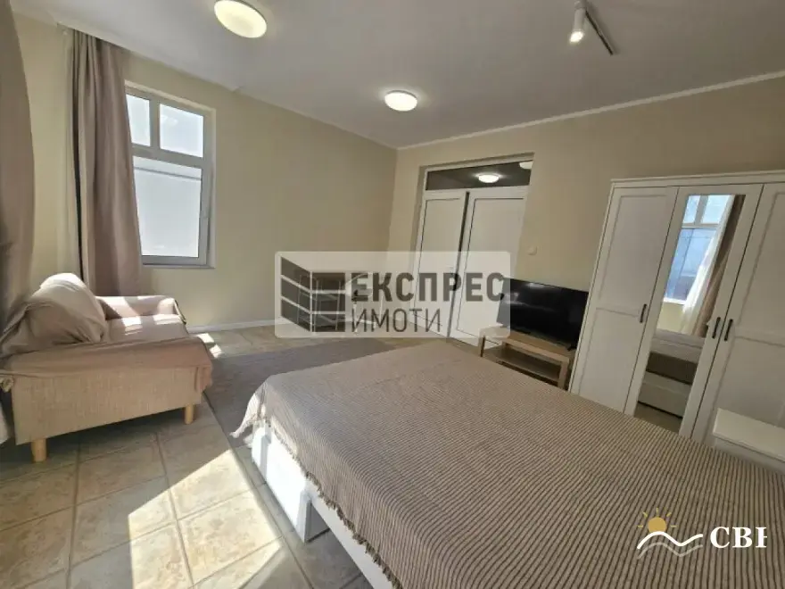 Apartment, 3-room, 75 m², in Varna. Photo 3 of 12. Varna, Black Sea, Bulgaria. Cheap Beach Holiday.