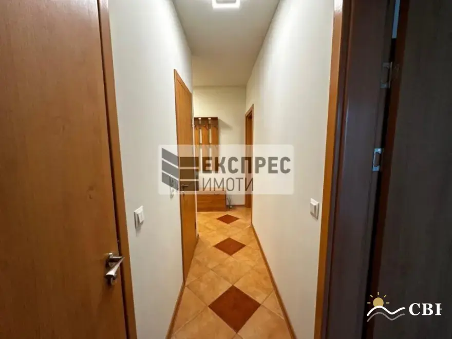Apartment, 3-room, 85 m², in Varna. Photo 7 of 9. Varna, Black Sea, Bulgaria. Cheap Beach Holiday.
