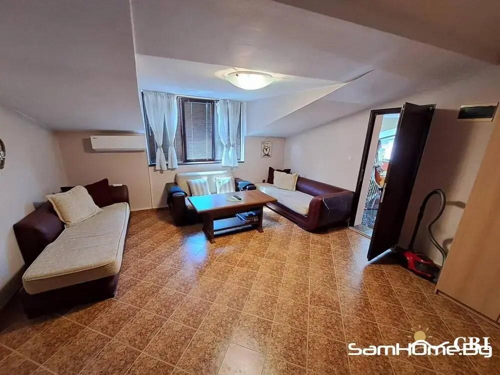 House, 1-room, 120 m², in Varna. Photo 1 of 11. Varna, Black Sea, Bulgaria. Cheap Beach Holiday.
