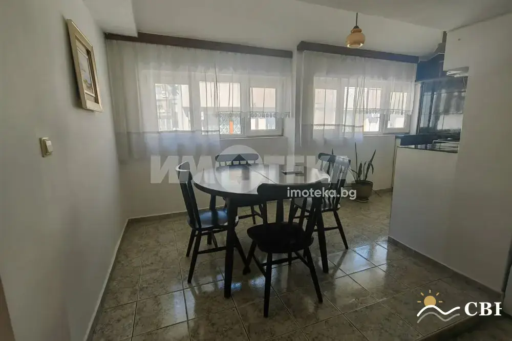 Apartment, 3-room, 79 m², in Varna. Photo 4 of 13. Varna, Black Sea, Bulgaria. Cheap Beach Holiday.