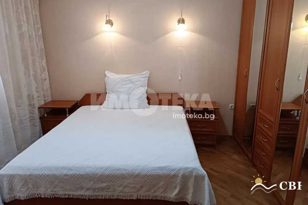 Apartment, 1-room, 127 m², in Burgas. Photo 7 of 16. Burgas, Black Sea, Bulgaria. Cheap Beach Holiday.