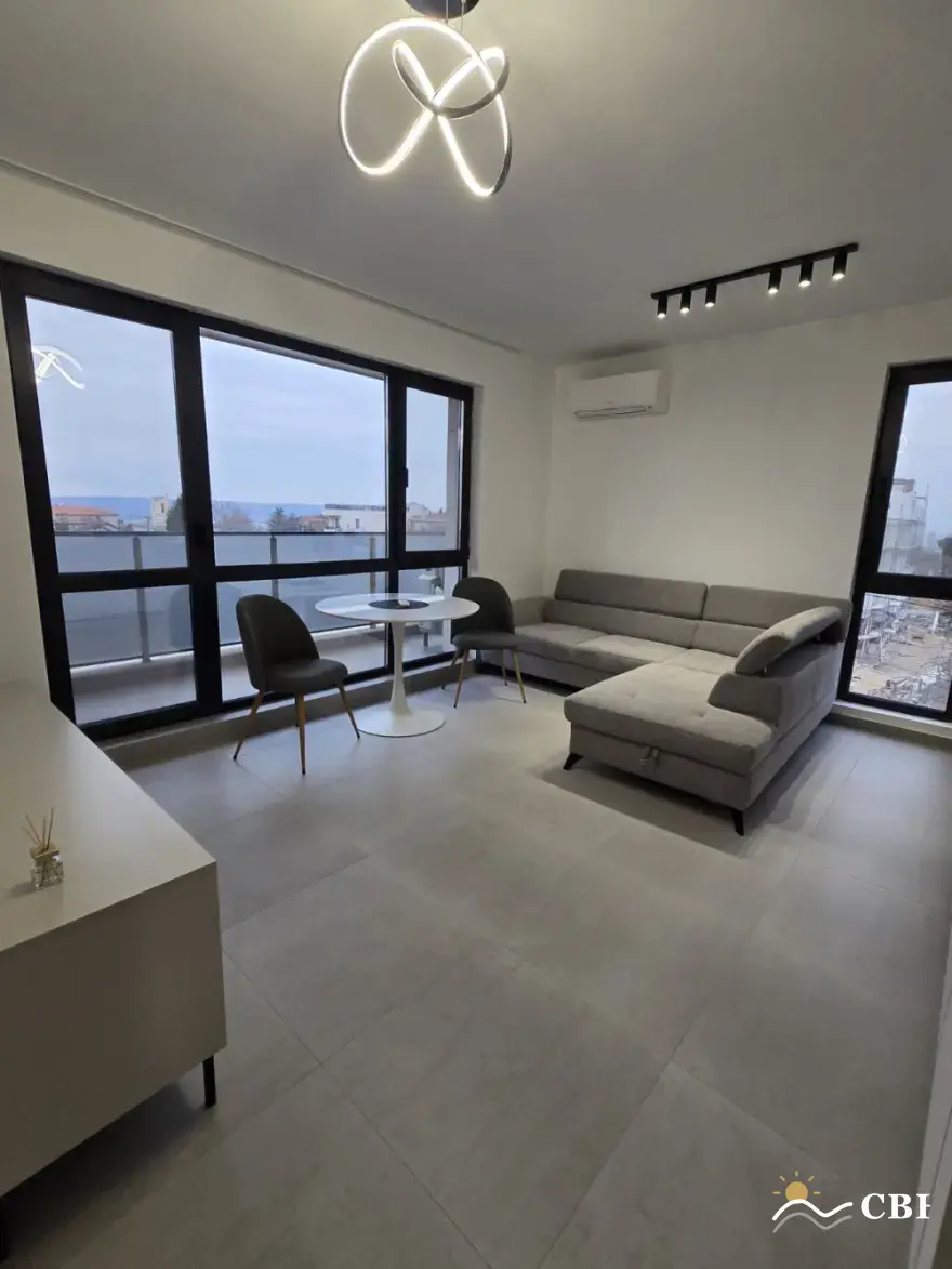 Apartment, 3-room, 75 m², in Varna. Photo 4 of 9. Varna, Black Sea, Bulgaria. Cheap Beach Holiday.