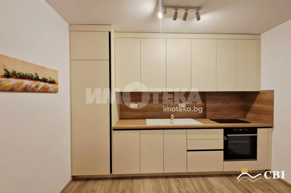 Apartment, 2-room, 69 m², in Varna. Photo 2 of 10. Varna, Black Sea, Bulgaria. Cheap Beach Holiday.