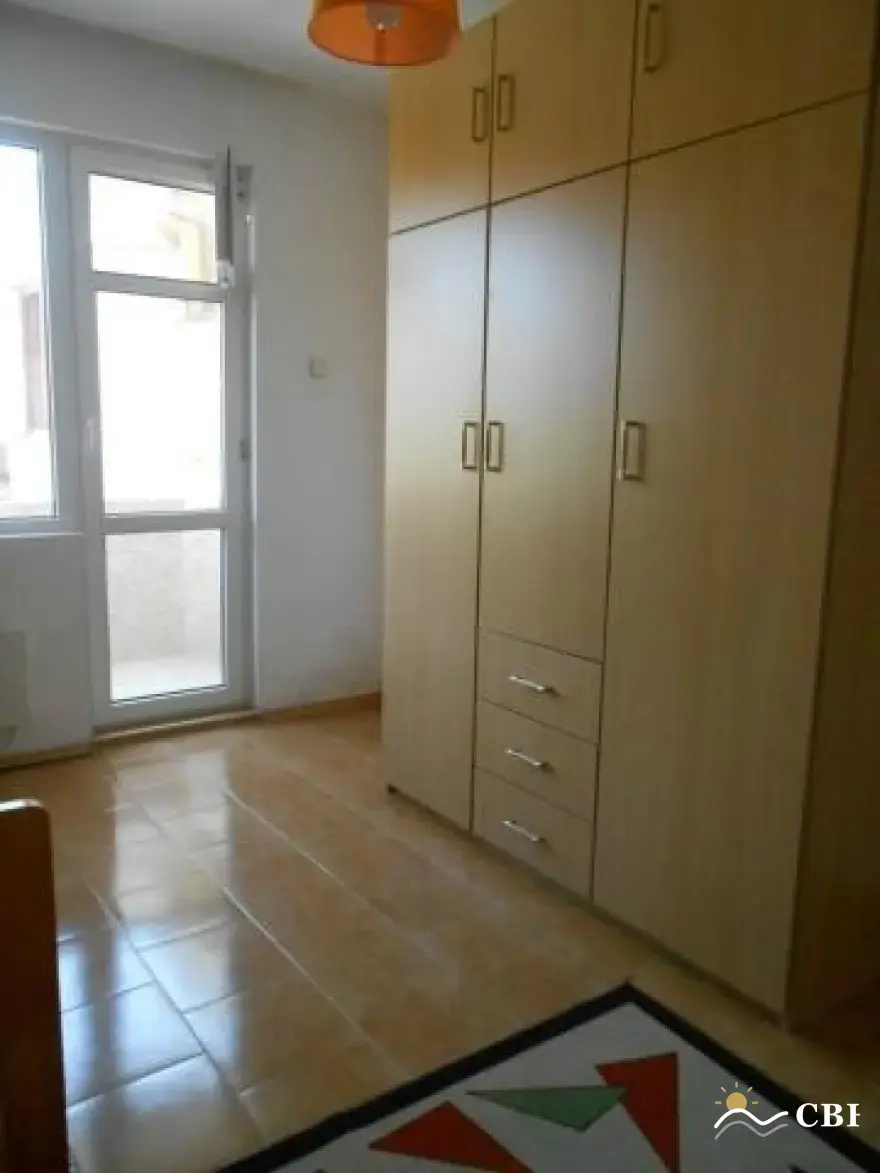 Apartment, 3-room, 100 m², in Varna. Photo 8 of 11. Varna, Black Sea, Bulgaria. Cheap Beach Holiday.