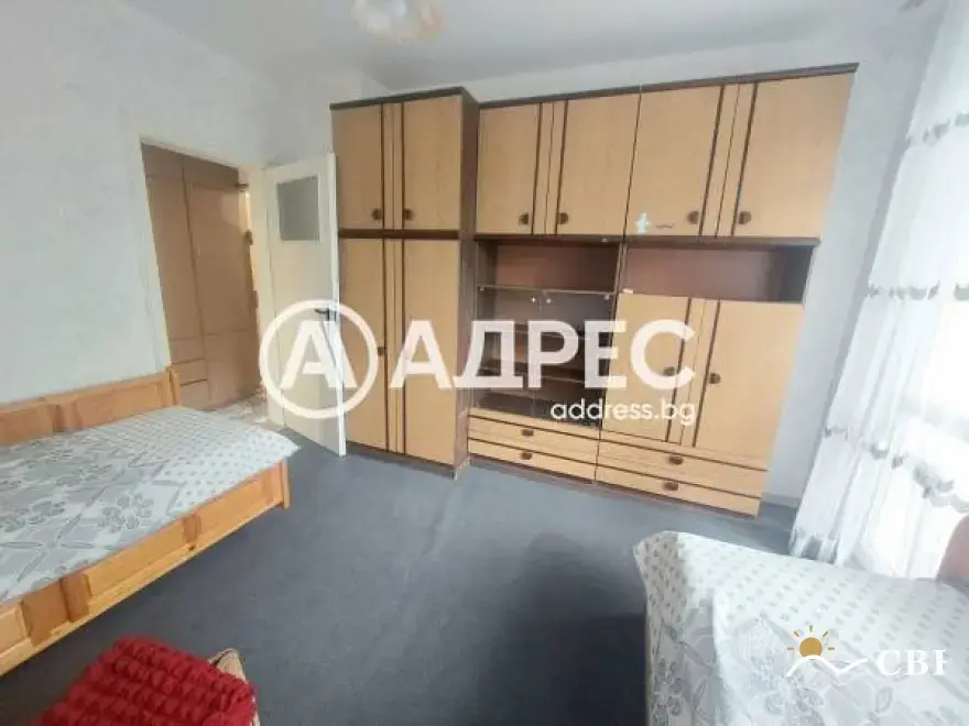Apartment, 3-room, 90 m², in Burgas. Photo 7 of 11. Burgas, Black Sea, Bulgaria. Cheap Beach Holiday.