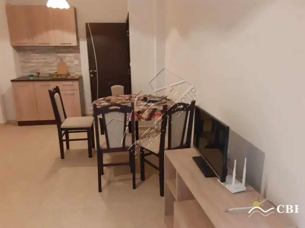 Apartment, 2-room, 56 m², in Pomorie. Photo 1 of 16. Pomorie, Black Sea, Bulgaria. Cheap Beach Holiday.