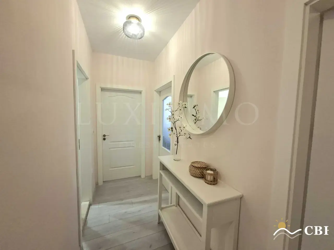 Apartment, 3-room, 134 m², in Varna. Photo 6 of 10. Varna, Black Sea, Bulgaria. Cheap Beach Holiday.
