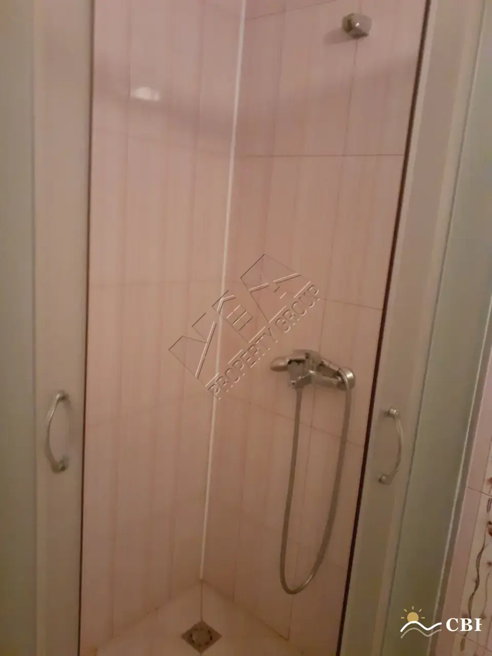 Apartment, 2-room, 56 m², in Pomorie. Photo 9 of 16. Pomorie, Black Sea, Bulgaria. Cheap Beach Holiday.