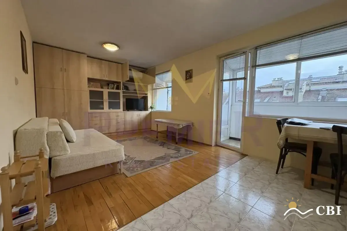 Apartment, 1-room, 60 m², in Varna. Photo 3 of 16. Varna, Black Sea, Bulgaria. Cheap Beach Holiday.