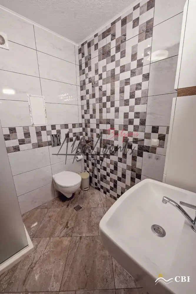 Apartment, 3-room, 114 m², in Varna. Photo 8 of 8. Varna, Black Sea, Bulgaria. Cheap Beach Holiday.