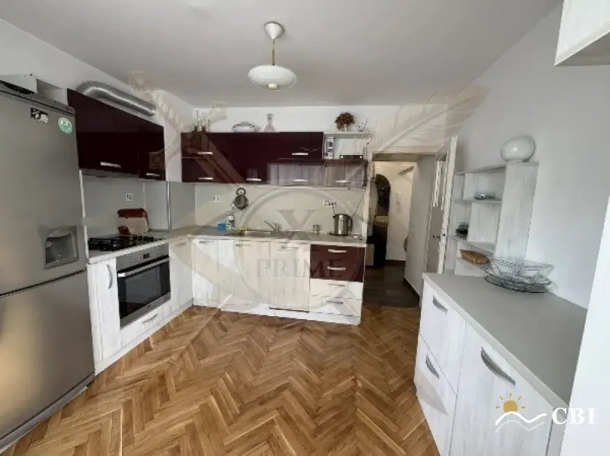 Apartment, 4-room, 86 m², in Varna. Photo 1 of 10. Varna, Black Sea, Bulgaria. Cheap Beach Holiday.