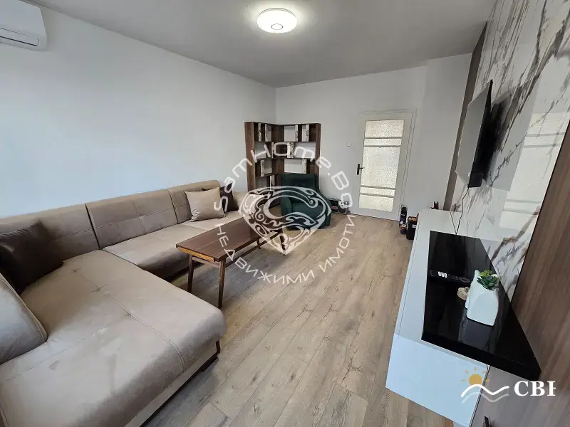 Apartment, 1-room, 64 m², in Varna. Photo 2 of 5. Varna, Black Sea, Bulgaria. Cheap Beach Holiday.