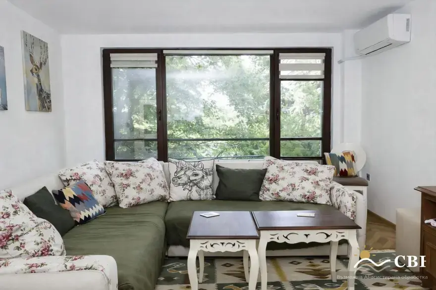 Apartment, 3-room, 80 m², in Varna. Photo 1 of 6. Varna, Black Sea, Bulgaria. Cheap Beach Holiday.